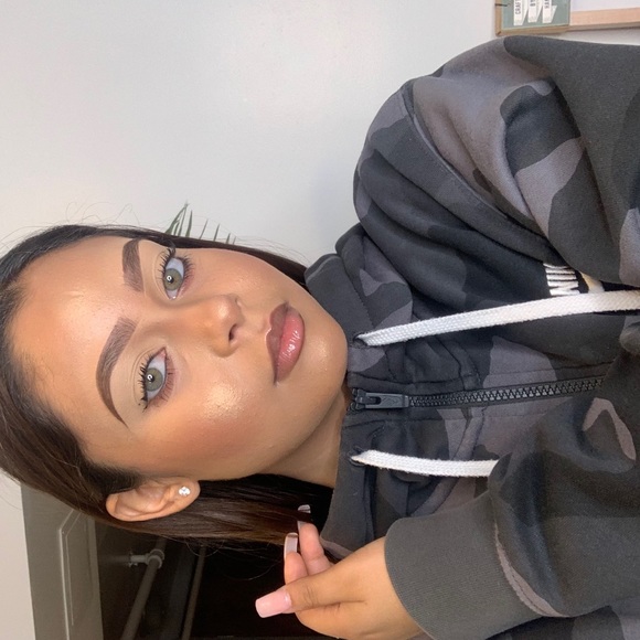 I CUSTOMIZE Clothes !!!🤍 - Picture 4 of 5